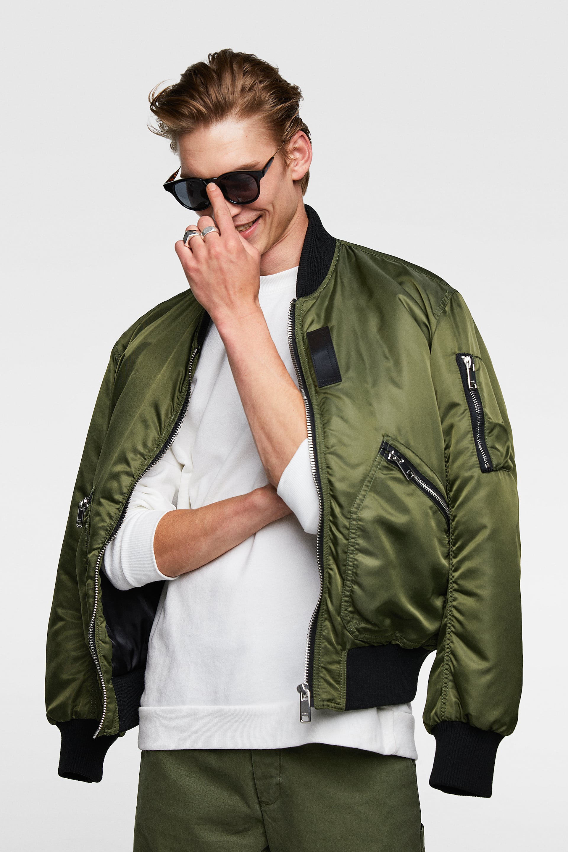 How To Wear A Bomber Jacket With Style • Fashion blog