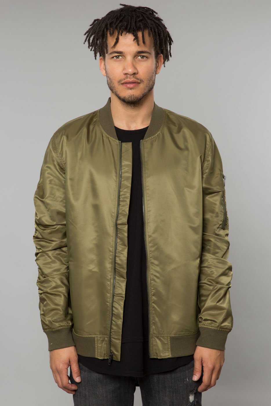 How To Wear A Bomber Jacket With Style • Fashion blog